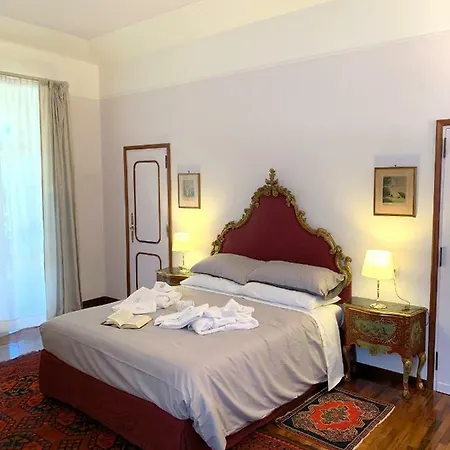 Albina 3* Rome
